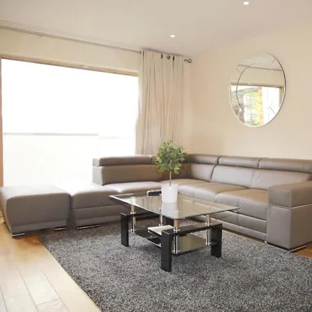 Grand Canal Dock Spacious Apt. Apartment Dublin